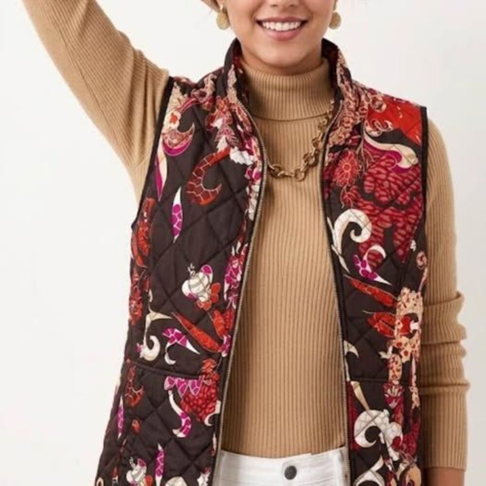 Chico's size 3 XL Quilted Floral puffer Vest